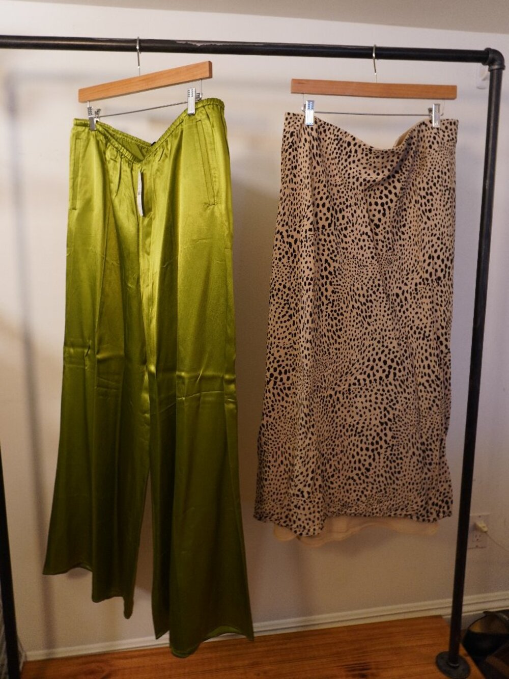 J.Crew + Gap XL Bundle – NWT Green Satin Pants & Animal Print Midi Skirt
